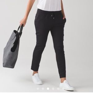 Black Lululemon Jet Pant